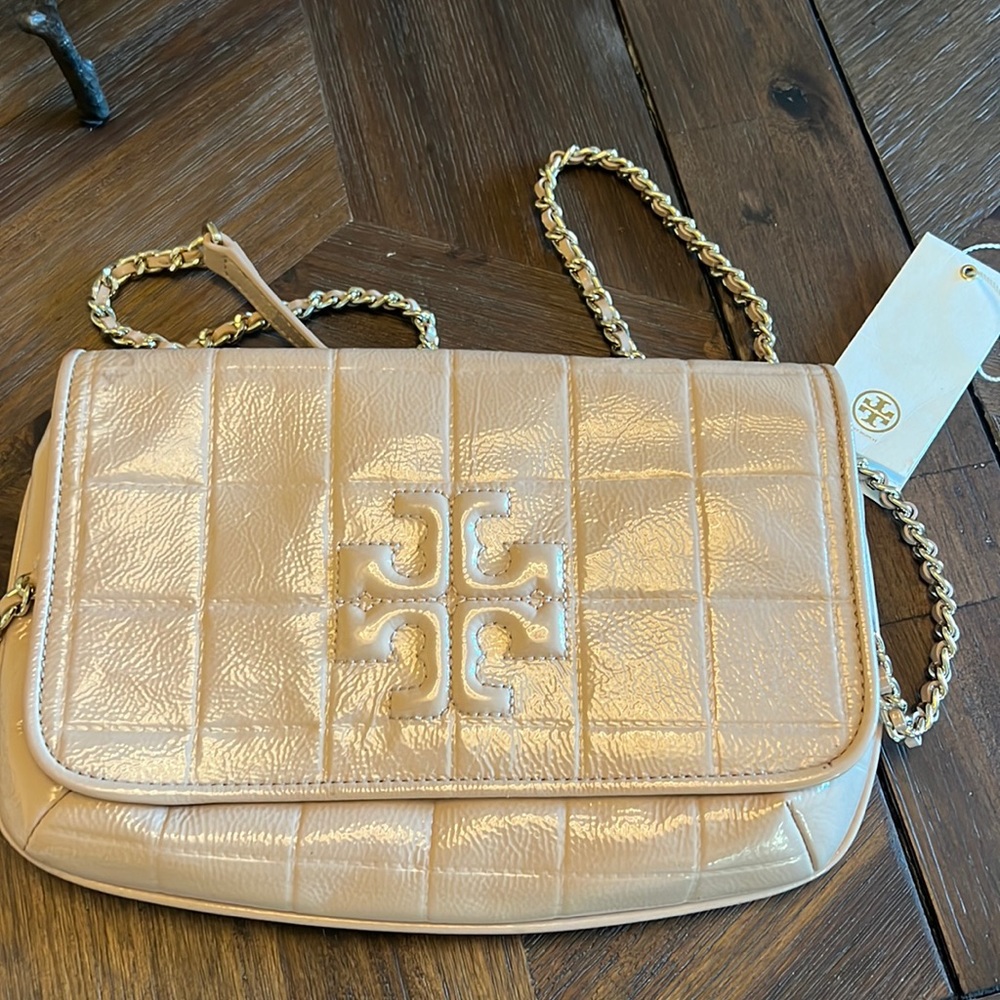 Tory Burch Crossbody/Clutch!!